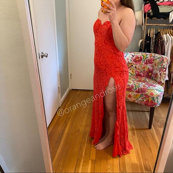 Fame and Partners Red Lace Strapless Maxi Dress Small - Picture 10 of 12